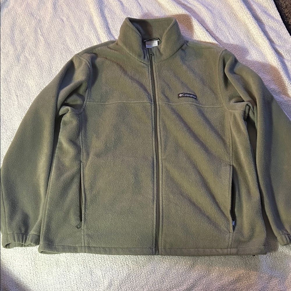 Columbia Men's Sage Green Fleece Jacket